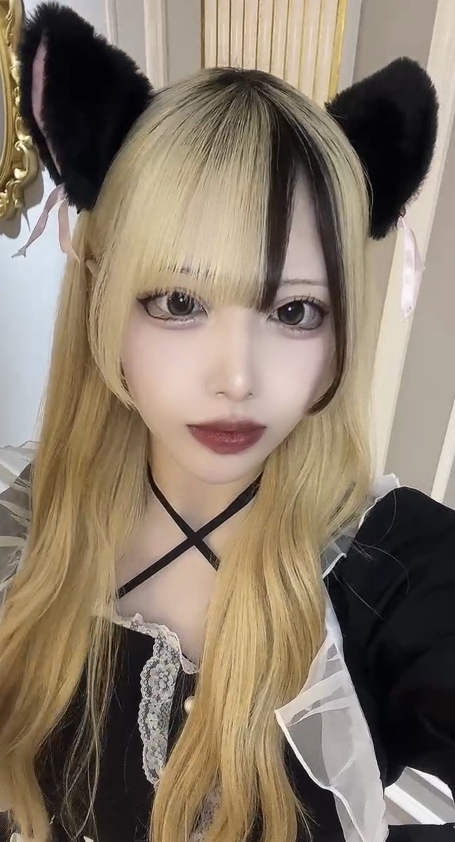 りる🐈‍⬛ラプシャトー本店 (@maidoll_riru) / Posts / X