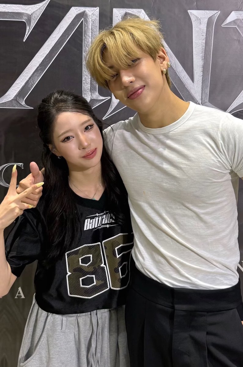 mootyBB's tweet photo. กับทีมแแดนเซอร์~

#BamBam #뱀뱀 @BamBam1A https://t.co/z6IG6B7ywt