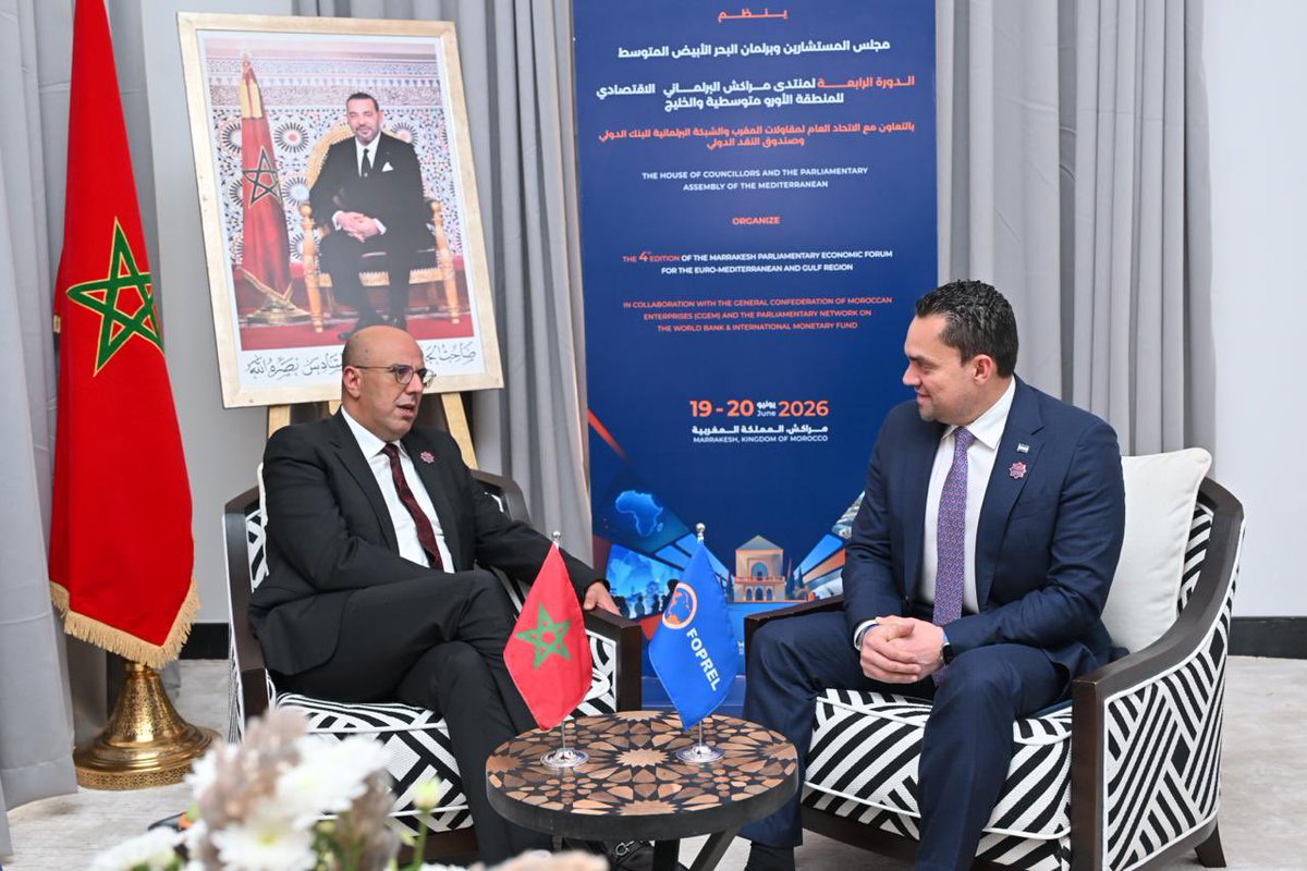 TommyZambranoM's tweet photo. Hoy sostuve una fructífera reunión con Su Excelencia Ould Errachid, Presidente de la Cámara de Senadores del Reino de Marruecos 🇲🇦.

Conversamos sobre el fortalecimiento de los lazos legislativos entre el Congreso Nacional de Honduras y el Parlamento marroquí, con el objetivo de impulsar una agenda común que beneficie a ambos pueblos.
Abordamos temas prioritarios como:
•  El desarrollo del turismo entre nuestros países
•  Atracción de inversiones en infraestructura
•  Cooperación en el sector agrícola
Marruecos es un socio estratégico y un ejemplo de progreso. 

Seguimos avanzando en la construcción de puentes que generen oportunidades concretas para Honduras.
🇭🇳🤝🇲🇦
#CooperaciónInternacional #HondurasAvanza