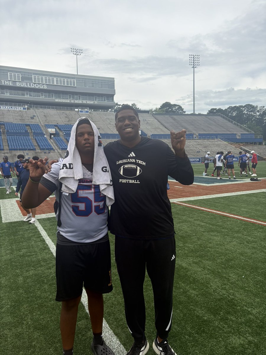 Landon_Tillman2's tweet photo. Had a great camp today @LATechFB 
 @Bigvin78 @esjballcoach @ESJ_WildcatsFB @CoachT_Anderson @DStockman95 @RecruitLouisian @LAvsAllYall https://t.co/kdrgJCDAHb