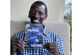 DrMorgans01's tweet photo. Free Lukwago. 
Free Besigye. 
Free Sam Mugumya. 
Free Tabz.  #FreeAllPoliticalPrisoners ✊🏿 https://t.co/suddImvVbf