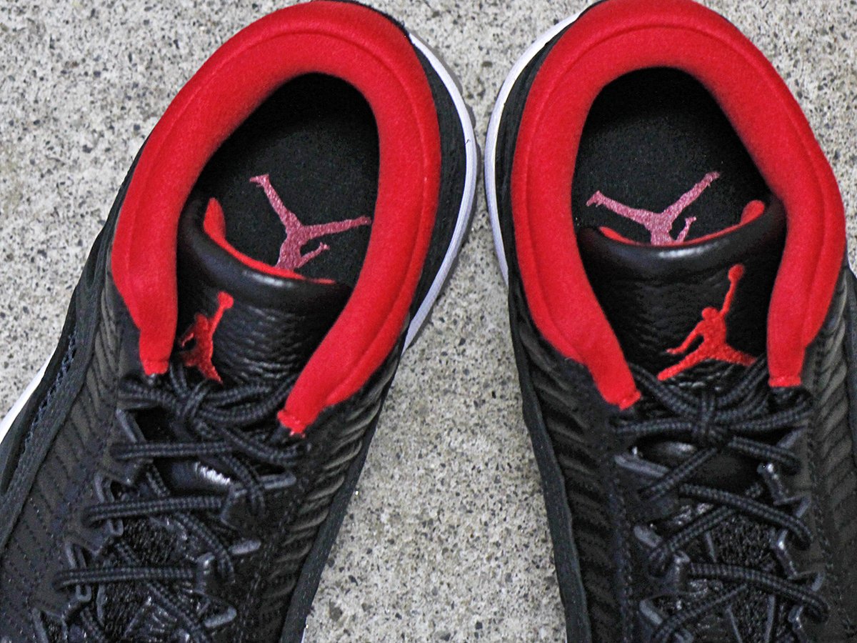 sneakershopskit's tweet photo. AIR JORDAN 11 RETRO LOW IE
オリジナルカラーのひとつ"BRED"の復刻版。
https://t.co/P9D4M7JWUB https://t.co/IpIjUF74Gv