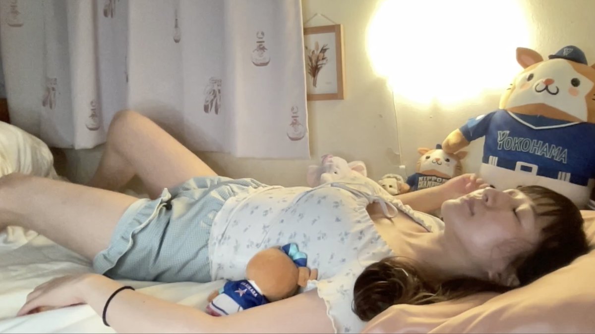 rettinchannel's tweet photo. 【寝落ち】 食っちゃ寝人生💤一緒に寝よ〜〜🥳 https://t.co/Lfm1cl3jNY @YouTubeより https://t.co/egtfixB2p7