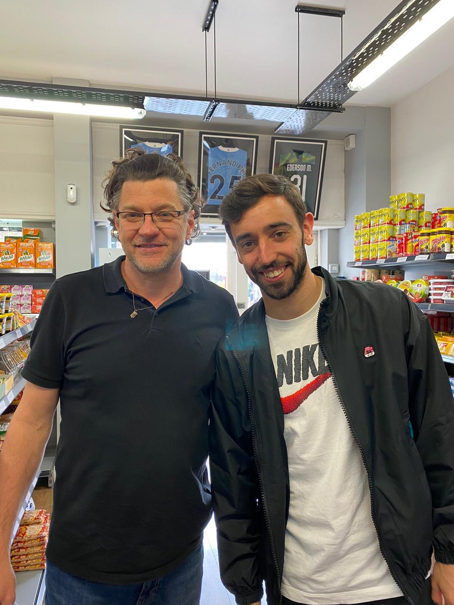 Ed_Hayton's tweet photo. Bernardo Silva, Bruno Fernandes, Matheus Cunha and Casemiro are having to go without their favourite snacks from a #Salford shop as they play at the #WorldCup with #Portugal and #Brazil. 

Asked the owner about #MUFC, #MCFC and #LFC stars for @SalfordNow:

https://t.co/OO2biG3CCh https://t.co/mLohZB4Std
