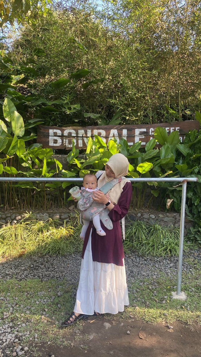 adistfd's tweet photo. Bu ibu anak ☝🏻 https://t.co/cl9fYBbkp0