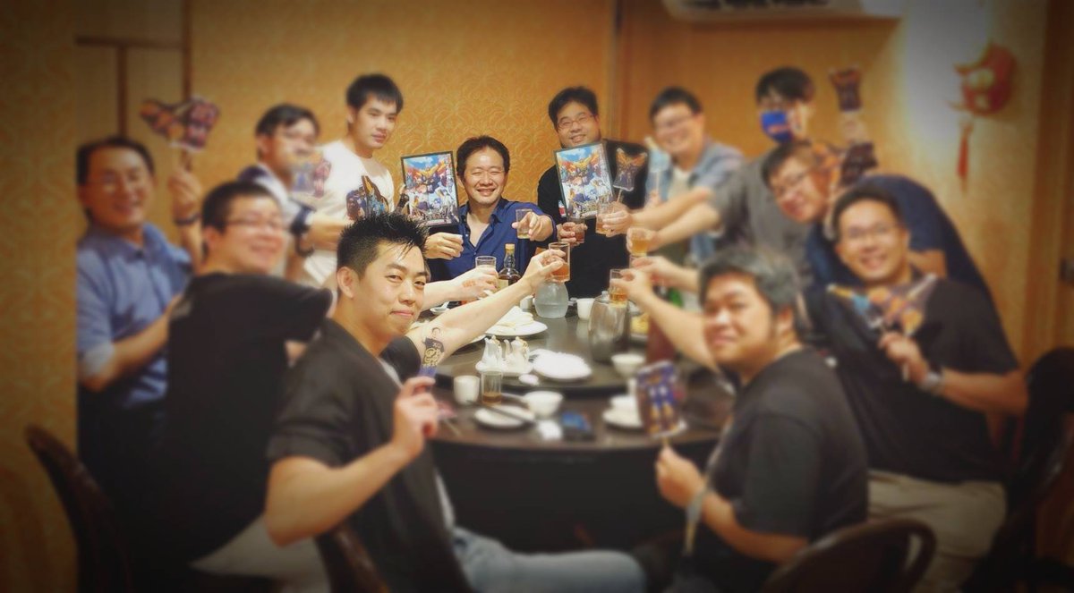 zzzzaxax's tweet photo. また田中ヒロさんと一緒に晩御飯機会を出来ました！
色んなおかしいおしゃべりと質問ですが（いい方向で）
実に有意義な時間でした、感無量 !
m（＿。＿）m

@gsc_hiro https://t.co/oqDJBV1WEt