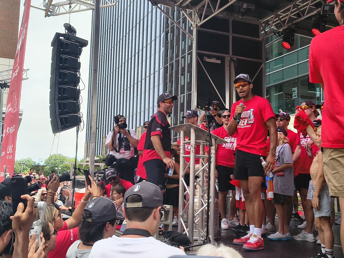 OneTrueZach's tweet photo. K'Andre Miller:

"Why don't we do this again next year?" https://t.co/1Jb59axZWW