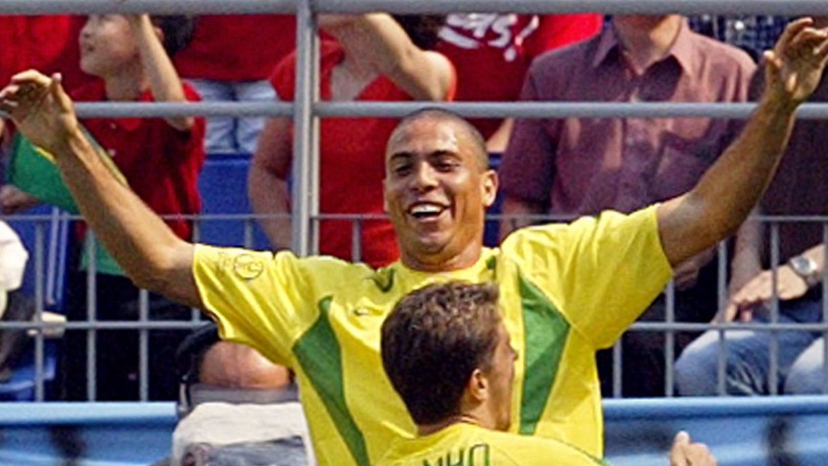 centregoals's tweet photo. 🇳🇱⭐ Brian Brobbey scored the 𝟒𝐓𝐇 𝐅𝐀𝐒𝐓𝐄𝐒𝐓 World Cup brace in history (16:12)

Only Podolski (11:35), Ronaldo (12:16), and Lineker (13:46) scored World Cup braces faster.

[@Squawka] https://t.co/PhMvLmgmlf