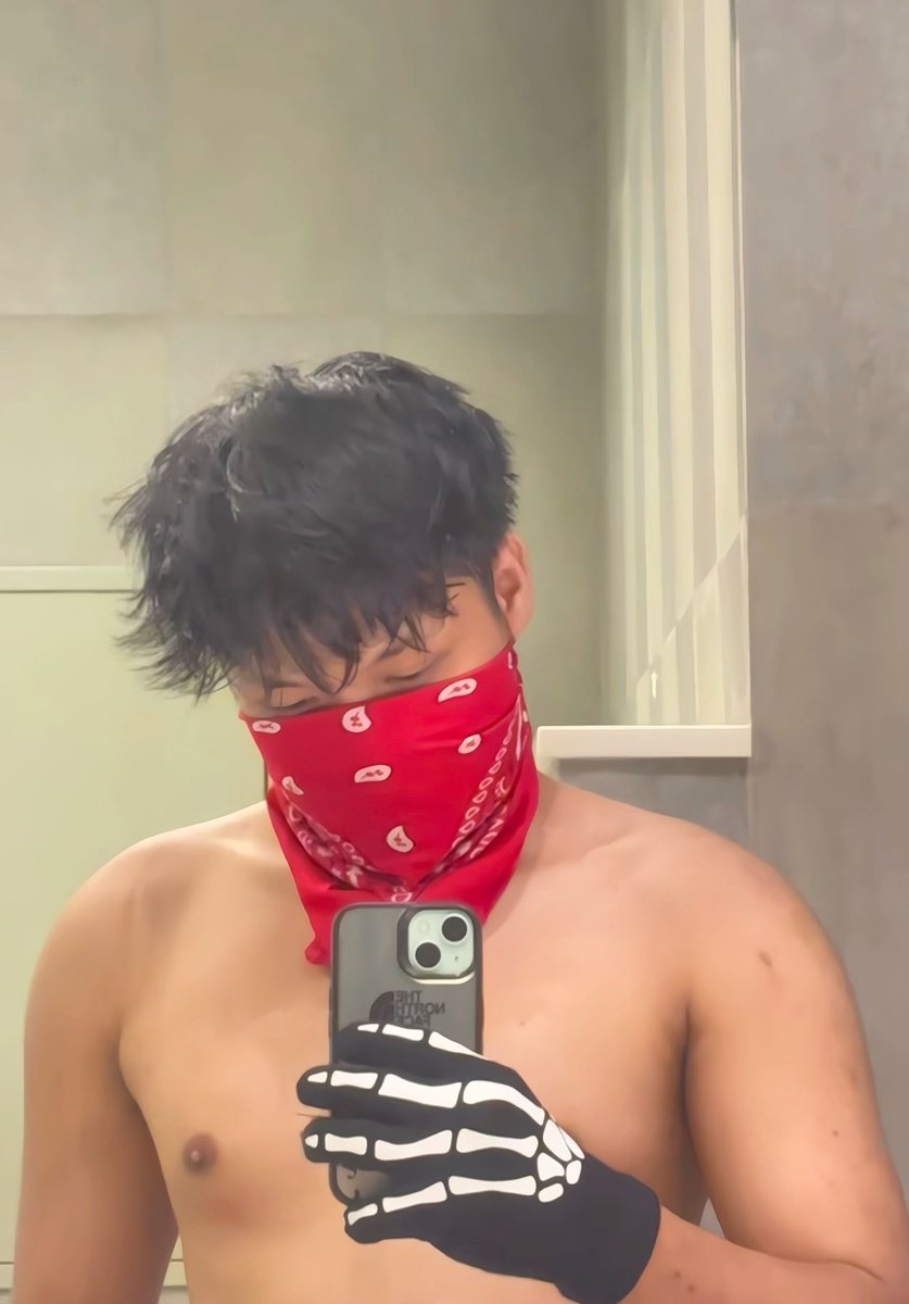 jirolu0's tweet photo. 🥵🔥 https://t.co/ngze1hY7va