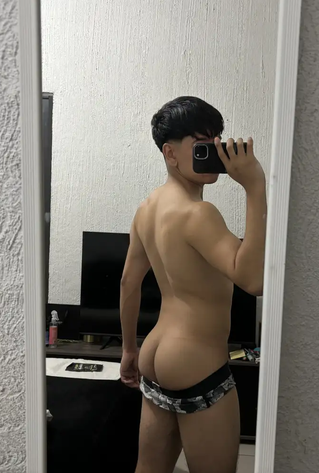 stalkermx769's tweet photo. Dude1 https://t.co/Bqp1V1rG2a
