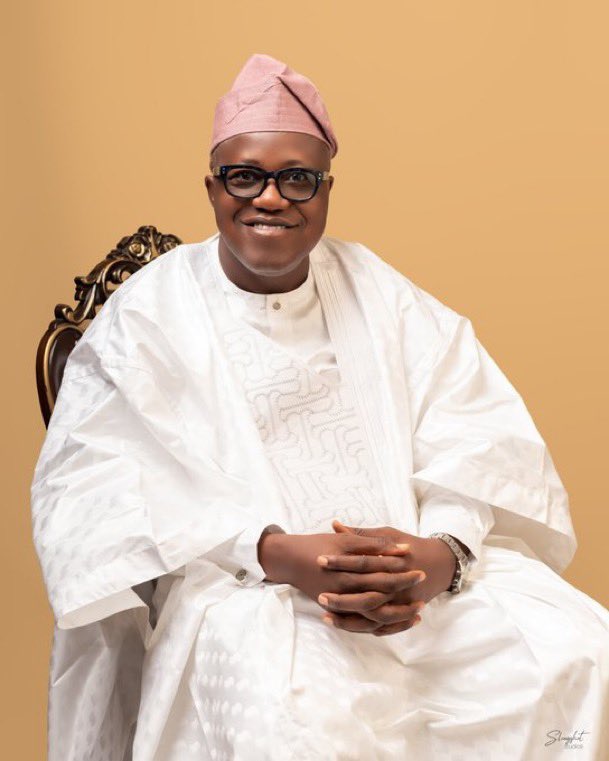 BeulahAdeoye's tweet photo. Happy Birthday to Dr. Nureni Adeniran, Chairman, Oyo SUBEB. I celebrate your leadership and commitment to education. 

I also commend your support for efforts aimed at securing the safe return of the kidnapped students and teachers.

Wishing you continued strength, and wisdom. https://t.co/funQx4Nbly