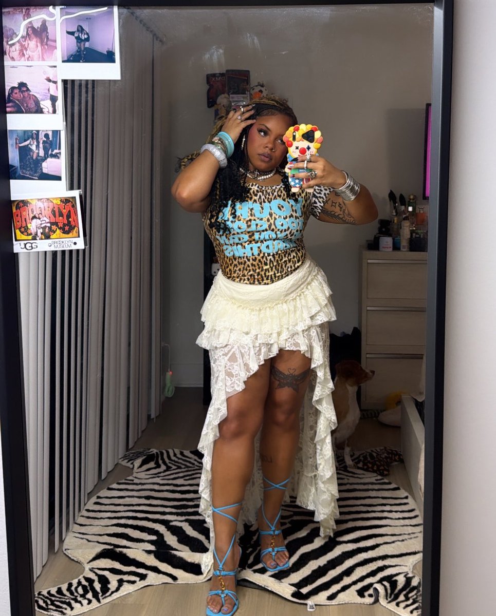 81summer_'s tweet photo. 🐆 i love a damn good outfit. https://t.co/kUyVphoKlJ