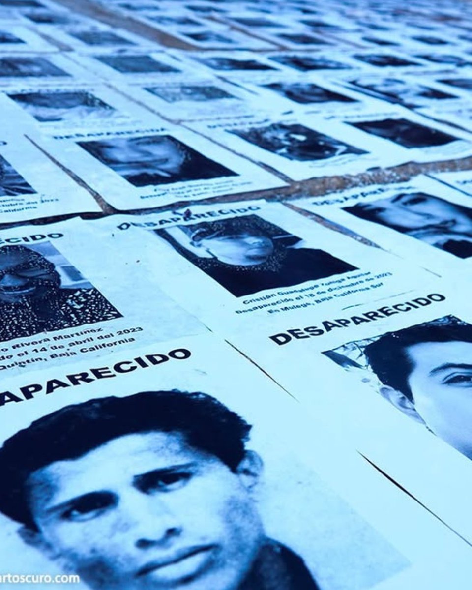 FundarMexico's tweet photo. Reconocer a los padres buscadores implica reconocer también las violencias que enfrentan y las ausencias que cargan cada día. Escuchar sus experiencias ayuda a comprender la dimensión de la crisis de desapariciones en México: https://t.co/1NyXITnDOO https://t.co/4EiZ7zSKUs