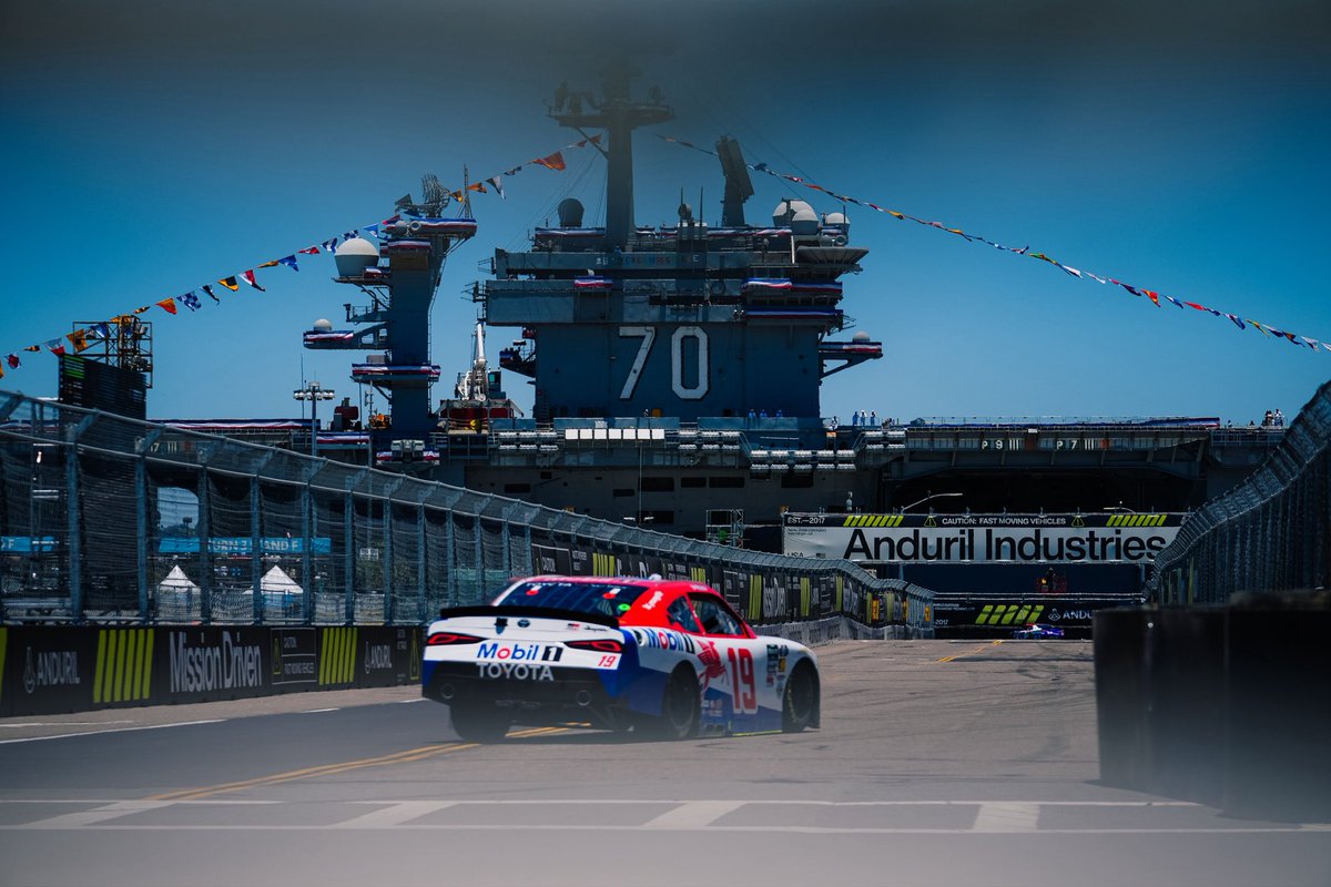 JoeGibbsRacing's tweet photo. Here's how our @NASCAROReillyAP guys will line up for @NASCARSanDiego today!☀️

P1 - @Brentcrews 
P9 - @WilliamSawalich 
P11 - @Taylor_Gray 
P33 - @BrandonJonesRac 

#TeamToyota https://t.co/wE42Ic6cCq