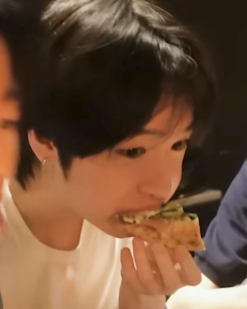 해빵 tweet media