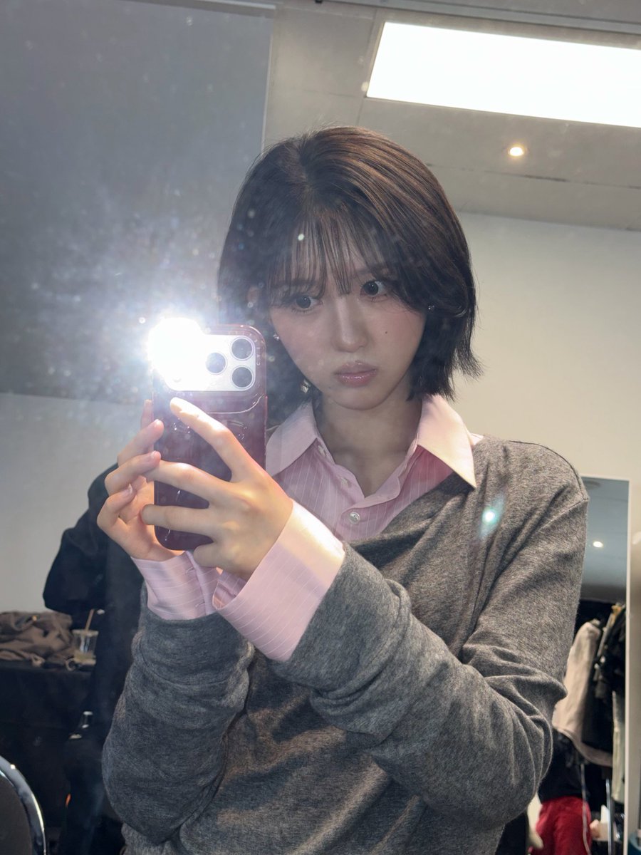 Llxy_1z's tweet photo. 선배😭😭😭😭 https://t.co/HjeiVSuc4Z