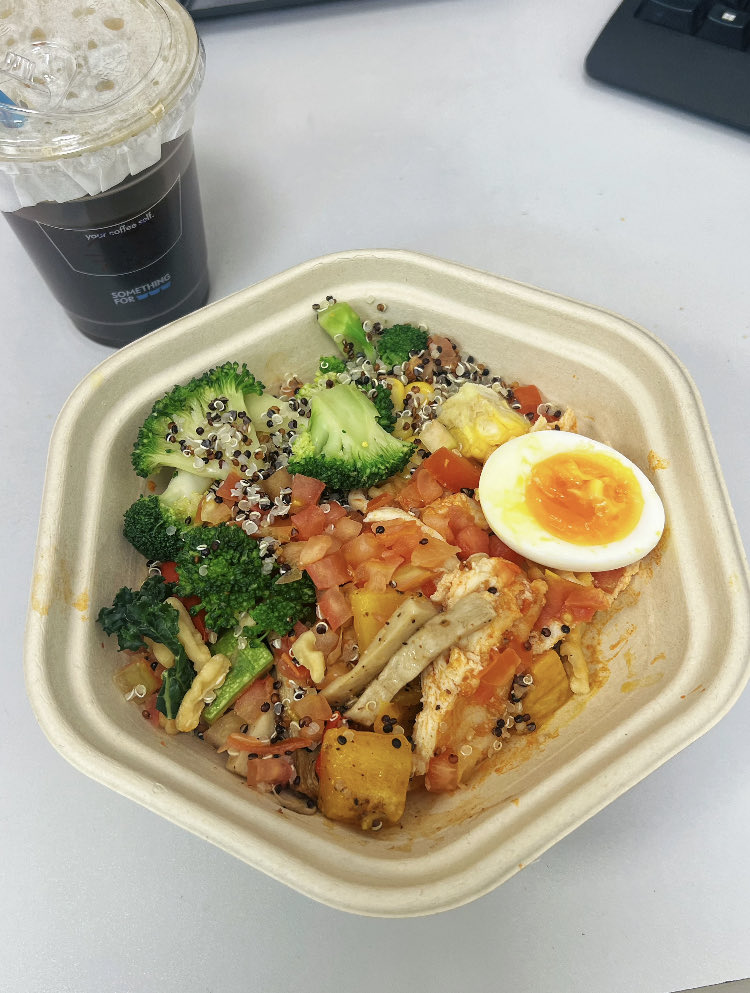 nadir_lw's tweet photo. 一个人的午餐 也可以吃得很认真 简单做了一些自己喜欢的食物 https://t.co/uNqwNpHKBs