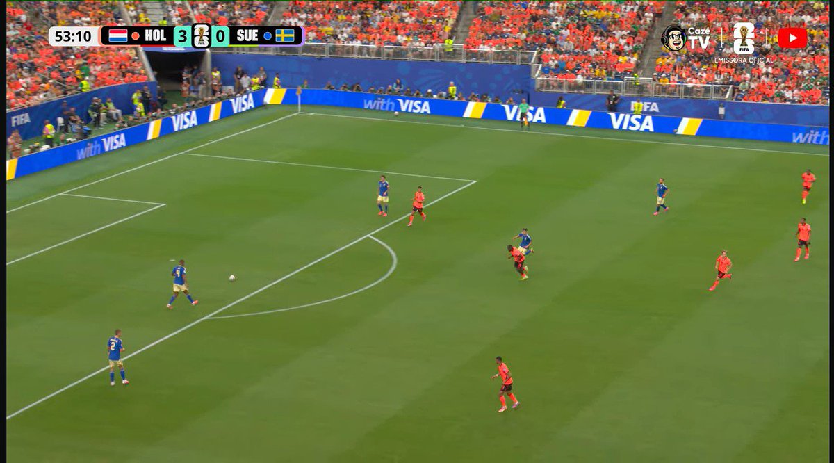 90maisfut's tweet photo. Tomara que o Brasil não pegue essa Holanda nos 16 avos de final. Já é mata-mata, e eles não vão dar os espaços que a seleção do Haiti deu anteriormente. #HOLxSUE https://t.co/04yfI591cU