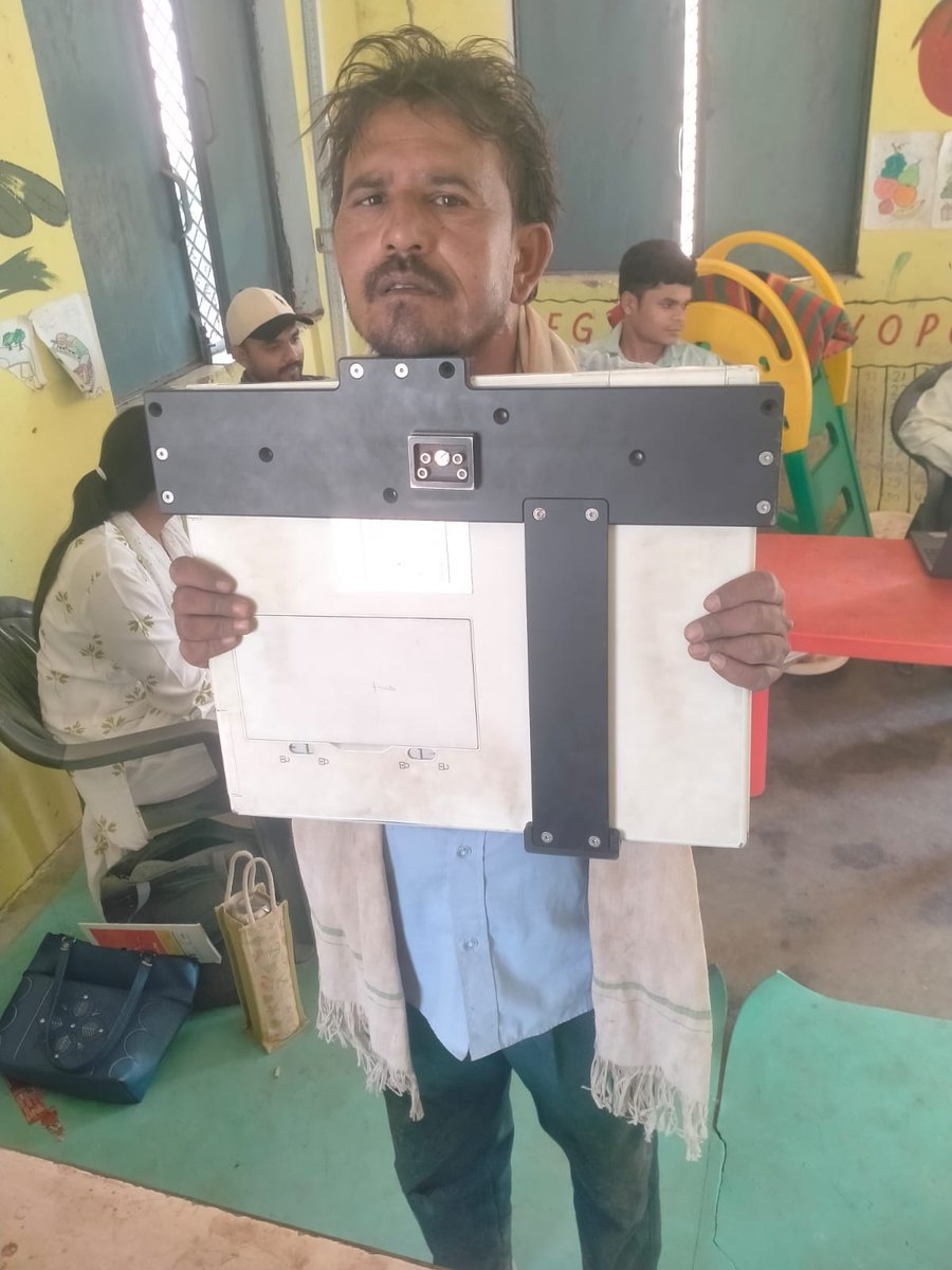 CKPFoundation's tweet photo. Today, our MMU visited Gaharwar and Pipaura Khurd villages, Ishanagar, Chhatarpur, MP, for TB screening and awareness activities. A total of 136 individuals were screened, promoting early detection, timely treatment, and stronger preventive healthcare in rural communities. https://t.co/wJFhI50Y15
