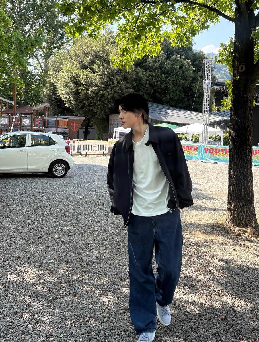 kai ⋆✮ tweet media