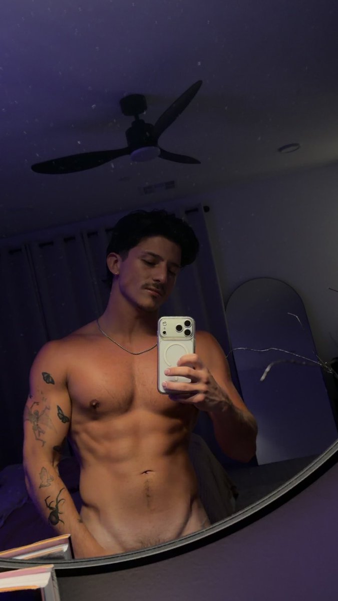 lopez__tony's tweet photo. I got some sex tapes and collabs dropping on onlyfans next month (; go sub https://t.co/K05Phj5qjJ