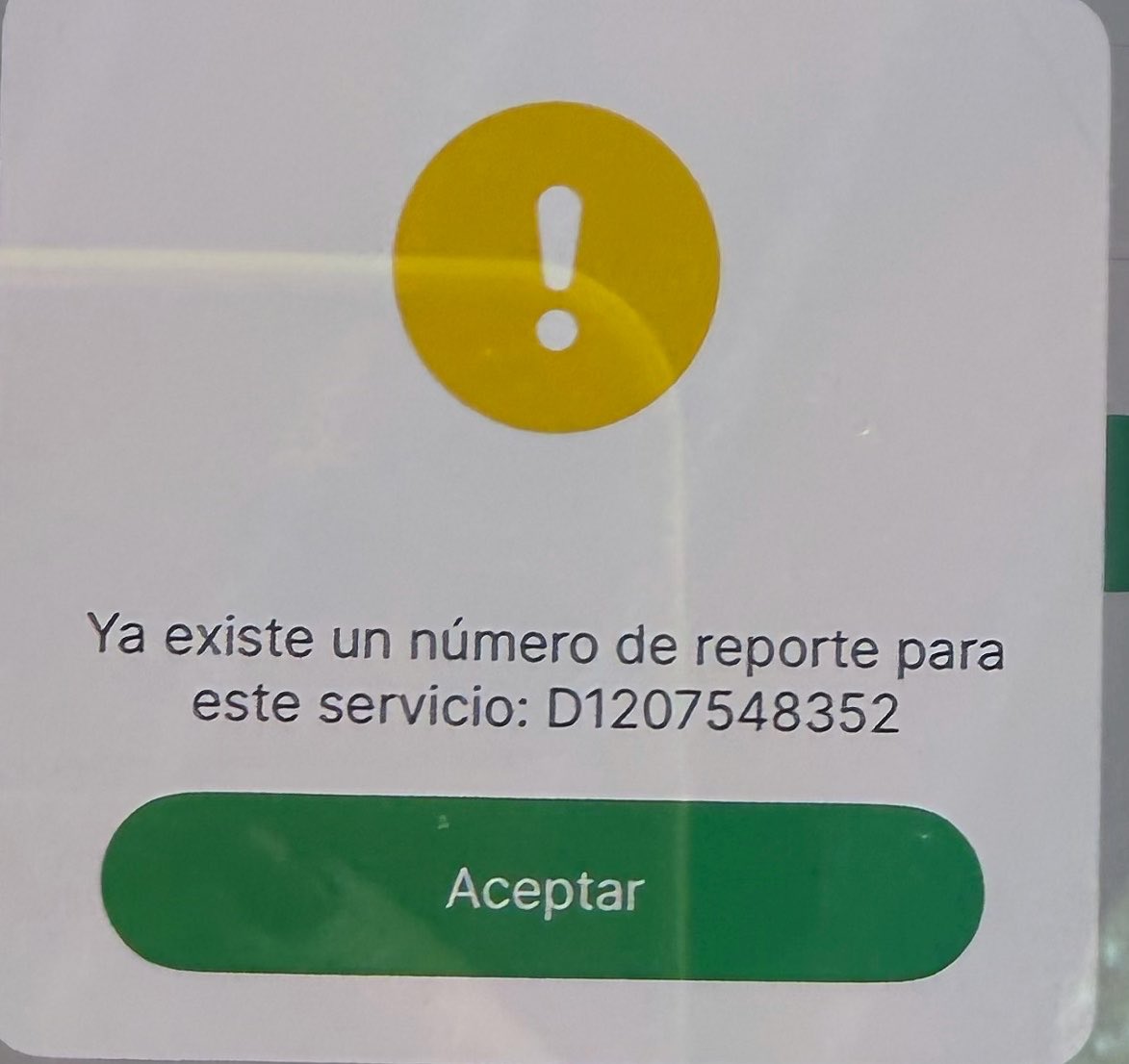 mcristerna99's tweet photo. @CFEmx En la colonia Lomas Modelo en Monterrey aún hay casas sin servicio de luz con adultos mayores guardando medicamentos en hieleras con hielo desde hace 2 días URRRRGE POR SALUD!!!!! https://t.co/SMqZ4pOhFN