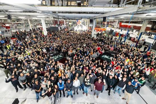 CrunchEntity's tweet photo. @elonmusk Fremont staff pics proved that a long time ago. Finding a blonde/blue-eyed is like finding Waldo. https://t.co/sWoIB5TvL3