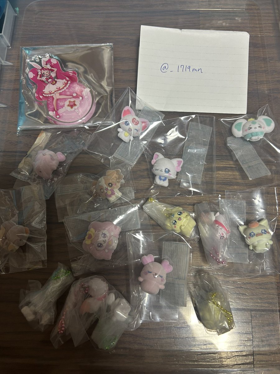 ___1719mn's tweet photo. プリキュア 交換 ぷちきゅあ フェリーチェ  マジカル 缶バッジ アクリルバッジ
譲 画像
 求 同種 モフルン
譲渡はメルカリにて販売しております。 https://t.co/kYgzmdQ9rB