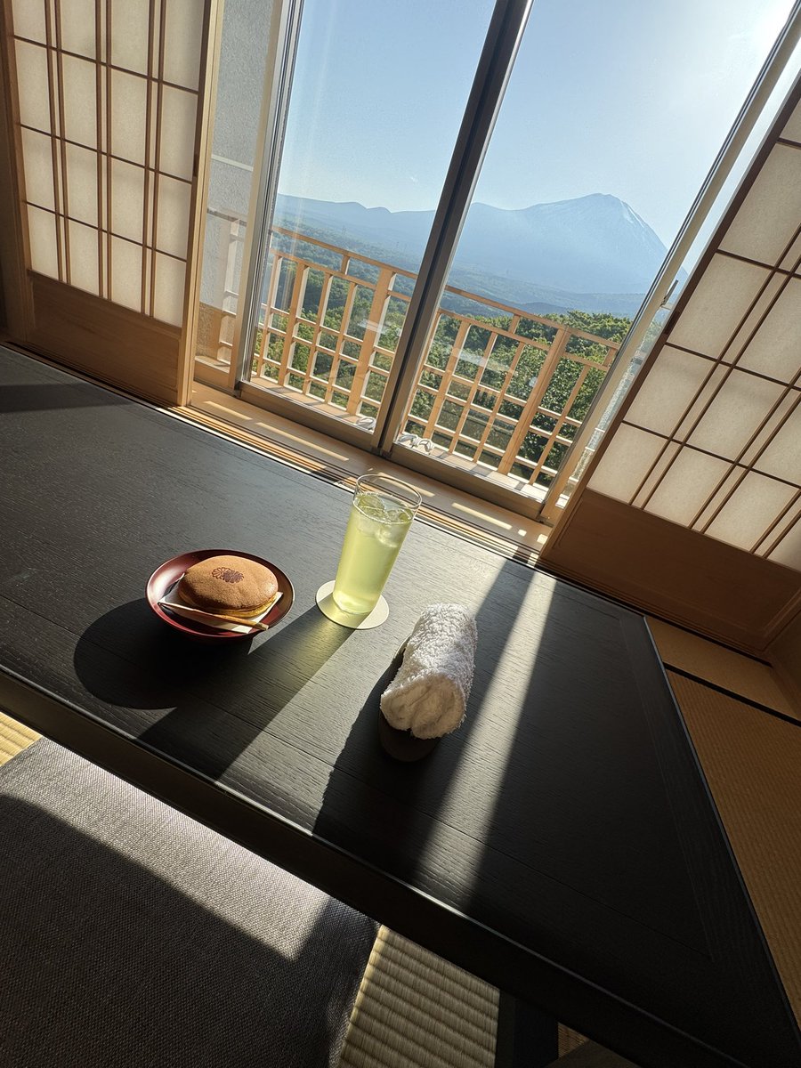 katokeisuke0902's tweet photo. 強羅花壇富士
最高でした^ ^

#強羅花壇富士 #富士山 #旅行 https://t.co/ucvLeRaDs3