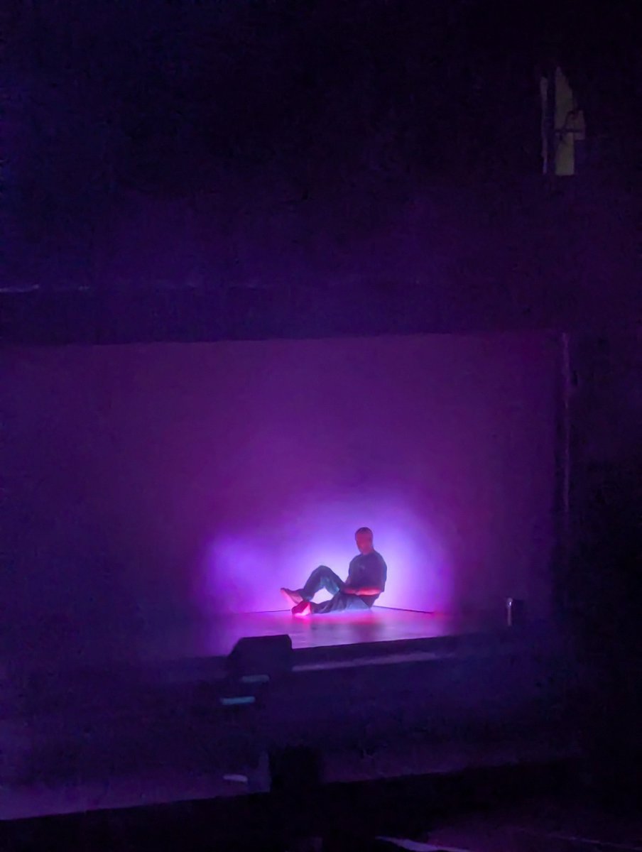 saxonabeach's tweet photo. Dreams came true last nite 🌕🧑🏿‍🚀🛰️ @KiDCuDi https://t.co/QWYy8BlGyD