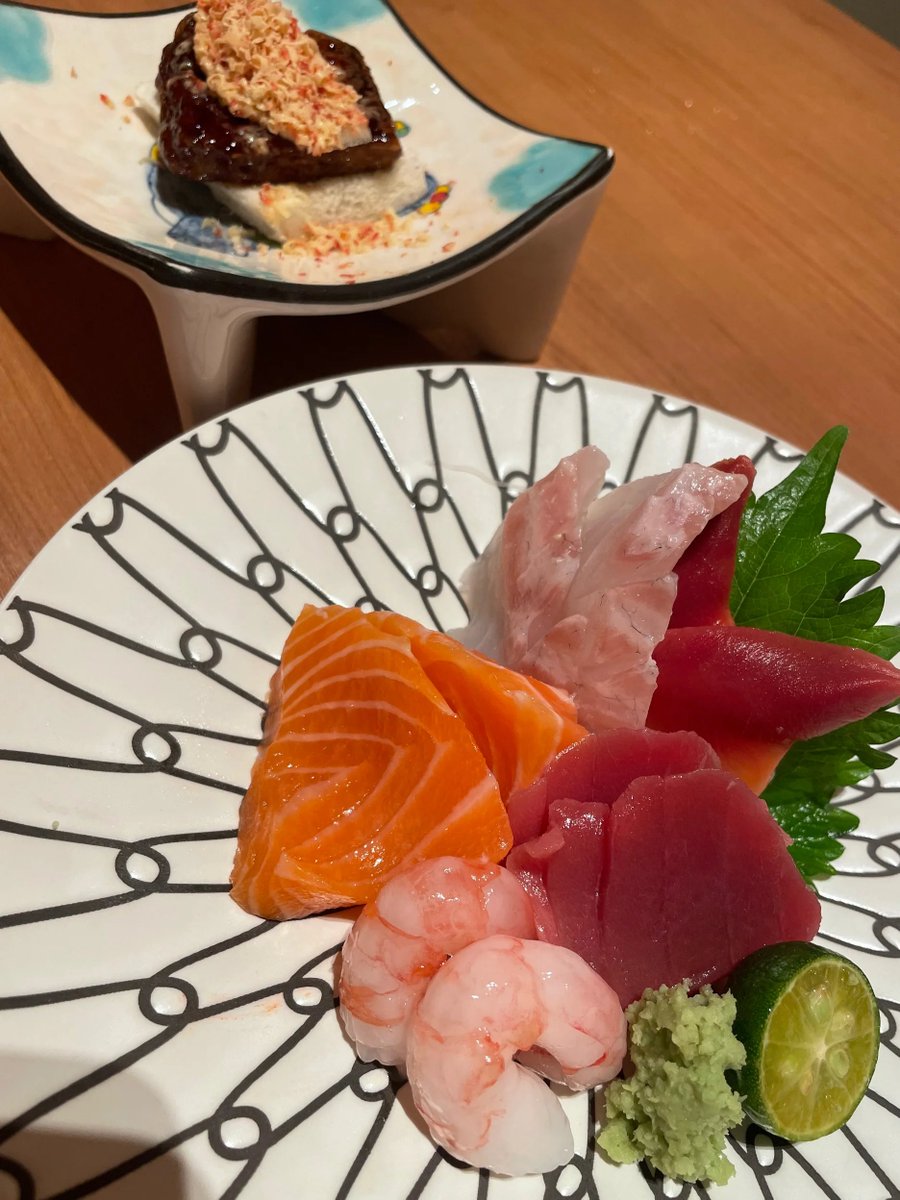 Machoots's tweet photo. 今日のランチよ https://t.co/OqJA7vPIf9