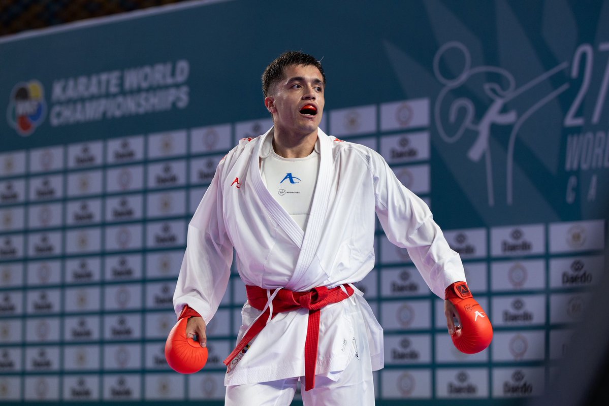 TeamChile_COCH's tweet photo. ¡GRAN PARTICIPACIÓN! 👏😎🥋

El Team Chile 🇨🇱 de Karate Adulto 🥋 destacó en el Sudamericano de Colombia 🇨🇴 con dos 🥇, dos 🥈 y ocho 🥉.

Rodrigo Rojas y Matías Rodríguez sobresalieron con triunfos🥇en +84 kilos y 75 kilos.

Los restantes medallistas del día fueron:

🥈 Héctor Tapia (-60 kg)
🥈 Daniel Manríquez (-67 kg)
🥉 Tomás Freire (-67 kg)
🥉 Joaquín González (-75 kg)
🥉 Anastasiia Velozo (-68 kg)
🥉 Javiera González (-61 kg)
🥉 Valentina Vega (-55 kg)
🥉 Antonella Navarro (+68 kg)
🥉 Equipo kumite masculino
🥉 Equipo kumite femenino

¡Felicidades! 👏👏

#VamosTeamChile 🇨🇱