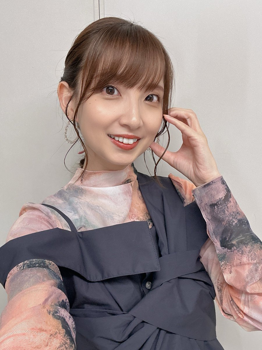Seinasensei's tweet photo. おばさんが若くて強いオスにオナホ扱いされてるのってめちゃくちゃ興奮する💕 https://t.co/v8Qd6QktVk