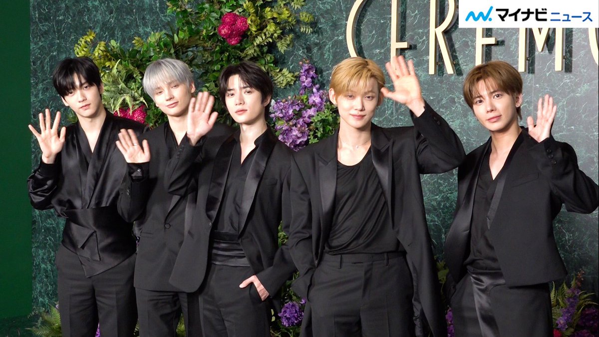 Yeon_gitsune's tweet photo. Hey @DJClymaxxx and @Shem! We want to hear @TXT_bighit #Stick_With_You on #SetItOff please🫶 https://t.co/5OrhiSbifG