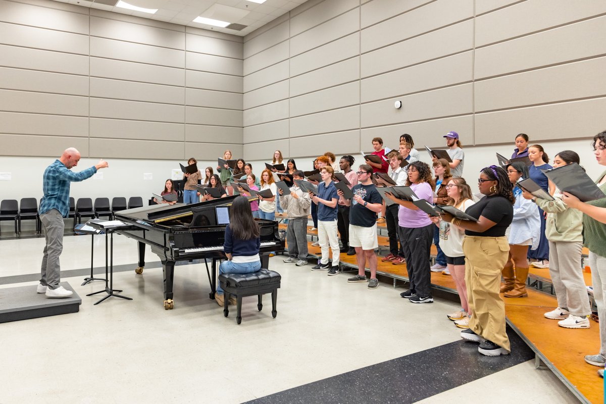ACUedu's tweet photo. The Department of Music helps create the soundtrack for some of ACU’s most memorable traditions.

That same foundation prepares graduates to lead classrooms, perform on stages and build careers across the music industry.

Learn more: https://t.co/6DcrvaB1Px https://t.co/m8nJXlpqNJ
