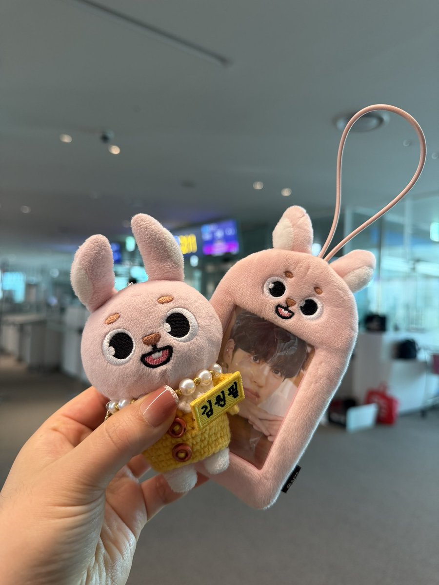 Tiapil_ming's tweet photo. 고베 가보자고🐰 https://t.co/BktwWjiKfF
