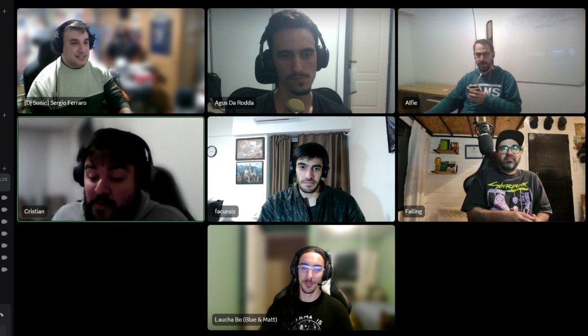 PressOverNews's tweet photo. Ya arrancó la juntada del Club de Videojuegos dentro del discord de Press Over Club! Hoy con el desarrollador argentino detrás de @thebarsouls 😎

Si querés ser parte de la movida de la comunidad de Press Over, sumate al Club por acá 👉 https://t.co/BZvKQqXil4 https://t.co/jDev4wtGnV