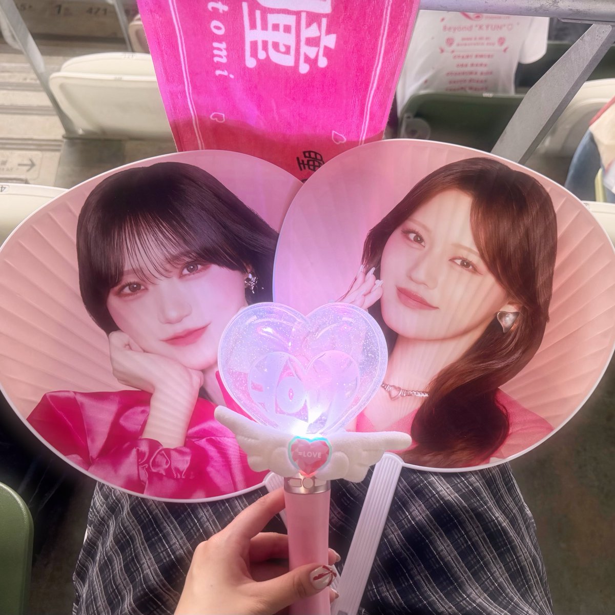 3_as1m's tweet photo. 💖#イコラブ国立 💖
見切れ席からだったけど、ちょーーーーー楽しかった(;_;)✨✨
幸せな時間をありがとう🎀⟡.· https://t.co/MYpkrErh4C