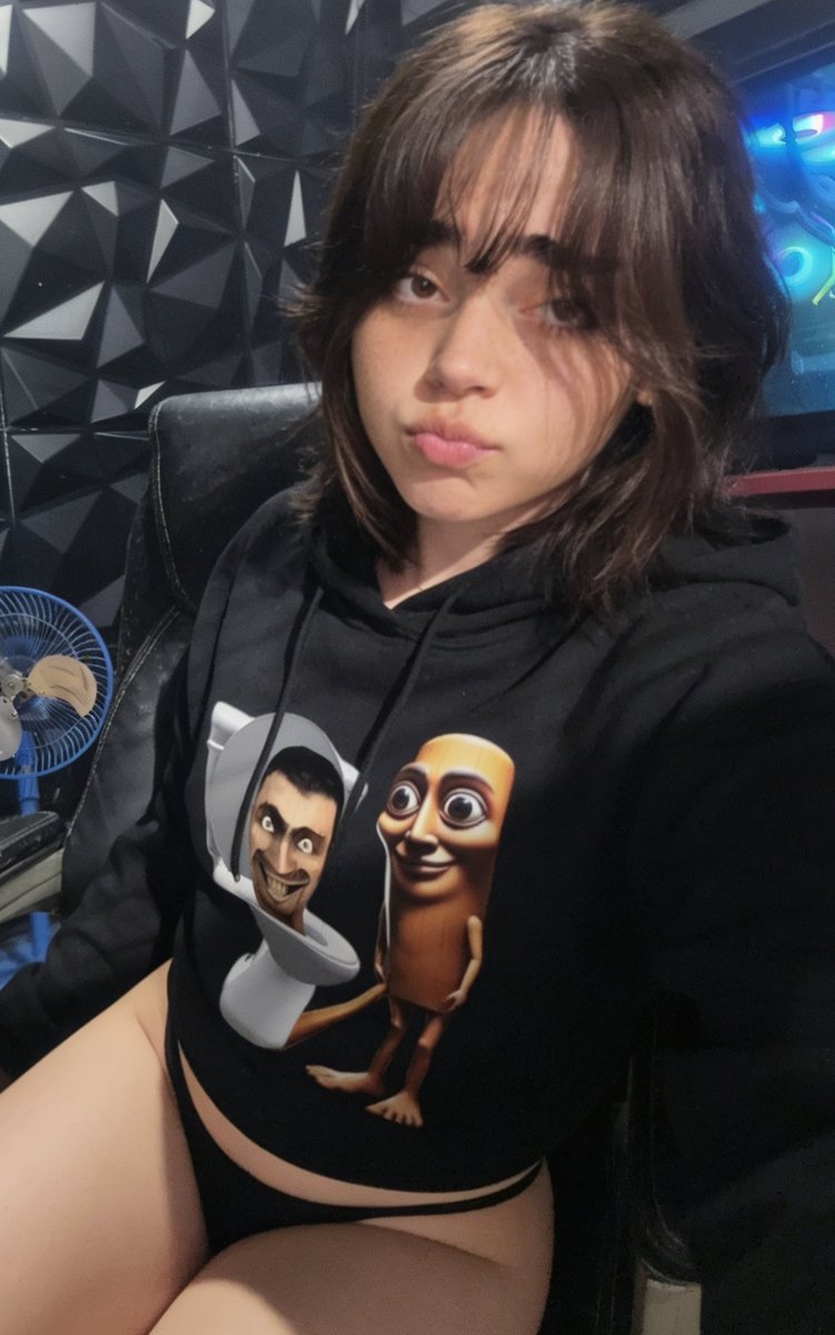 cass_fake07's tweet photo. Queso https://t.co/7nrmKNViIs