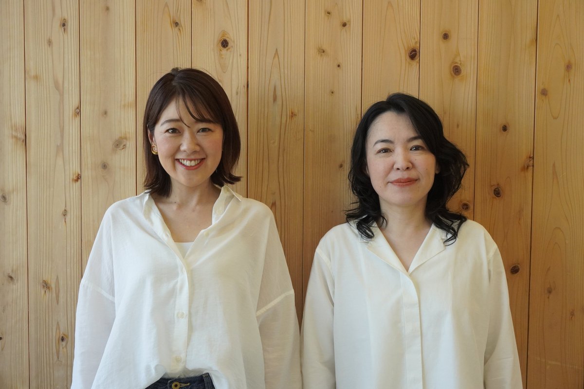 saladball2002's tweet photo. ／
滝香織さんと鈴木智香子が
ユニットを組みました🌼🔔
＼

suzutaki
『とびらはひらく』
≪作・演出≫
西村和宏（サラダボール）

≪出演≫
鈴木智香子（青年団／サラダボール）
滝 香織

≪日程≫
2026年7月31日(金)～8月2日(日)
≪会場≫
東温アートヴィレッジセンター／シアターNEST https://t.co/nv8i0k6bsB