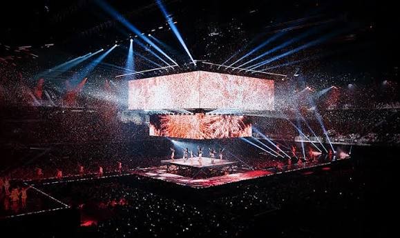 OLTSupport's tweet photo. #TWICE has officially become the HIGHEST-GROSSING Korean artist in Australian history, earning $16.8 million from 127,000 tickets sold across 9 shows since their Australian first show in 2023. https://t.co/s98mgEwe3R