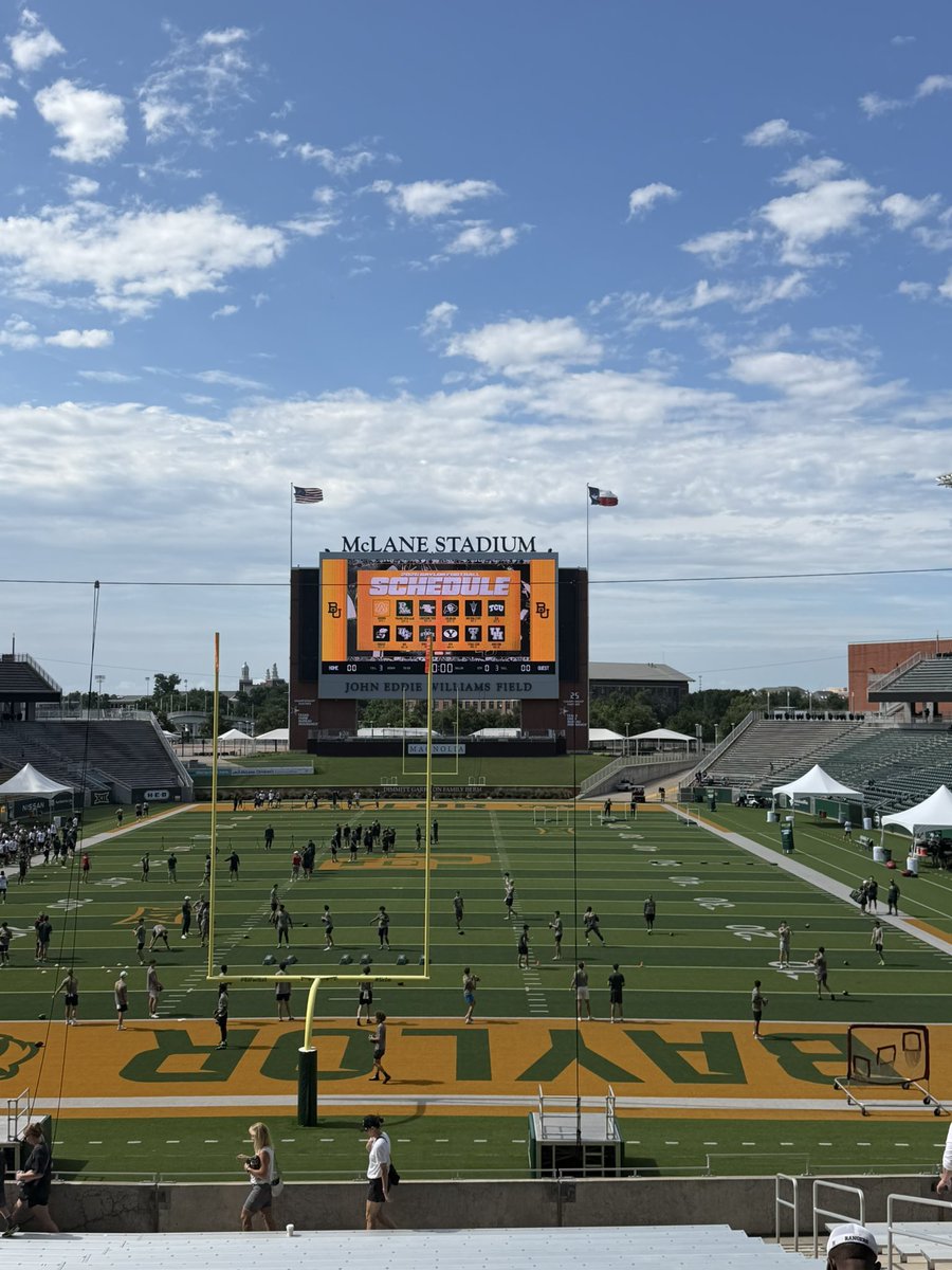 CalebSpencer00's tweet photo. Great camp today at @BUFootball thank your for the invite @CallieCam_ and @CoachRHolcomb 

@Crosby_CougarFB @JabaraWilliams https://t.co/ztk3UO7z2w