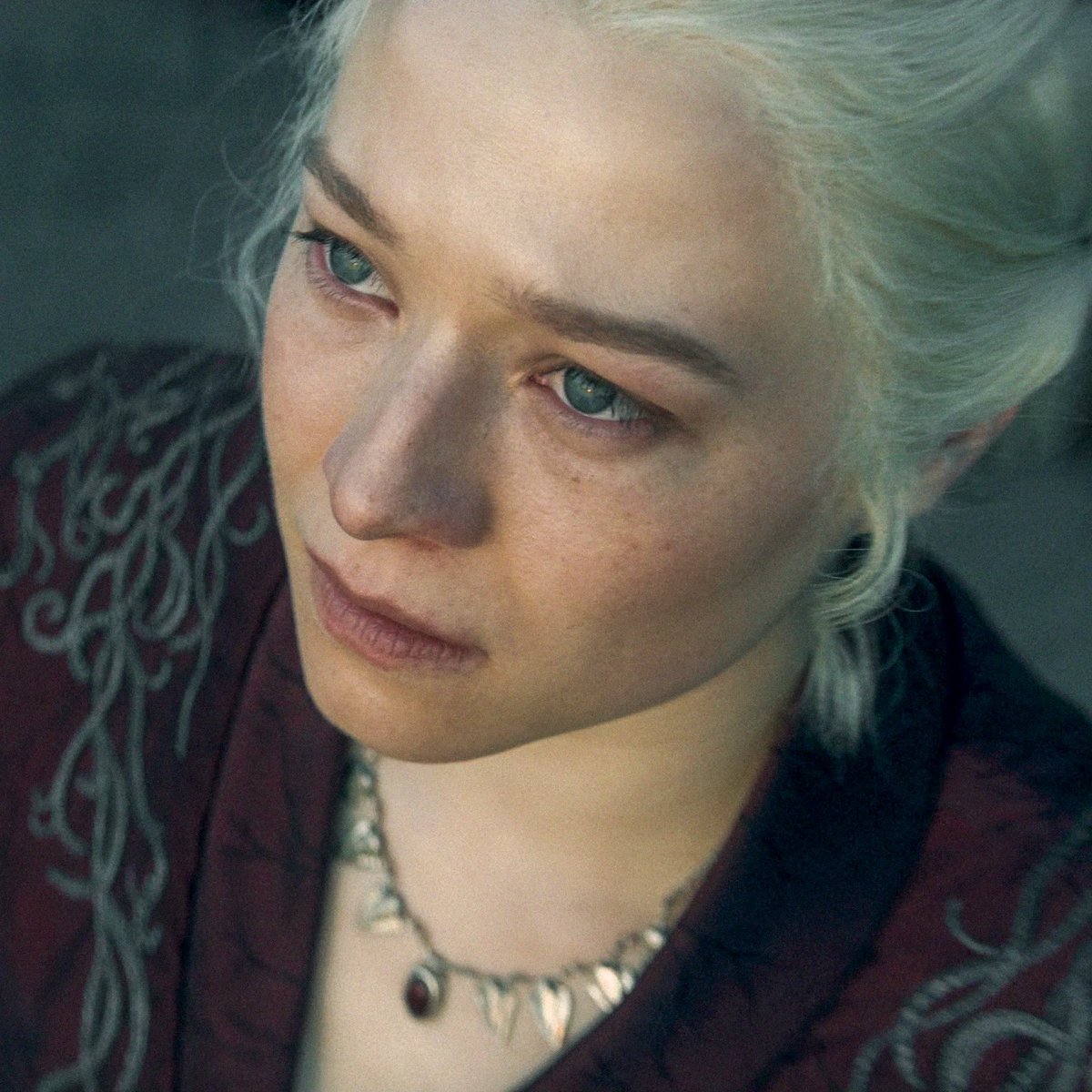 motherhaenyra's tweet photo. S3 airs tomorrow, so I wanted to clarify: Regardless of my feelings on her arc, I will always attempt to defend Rhaenyra, as there is no course of action that she, as an “unconventional” female character, could possibly undertake that would satisfy the standards imposed on her. https://t.co/yxxFpGqcfd