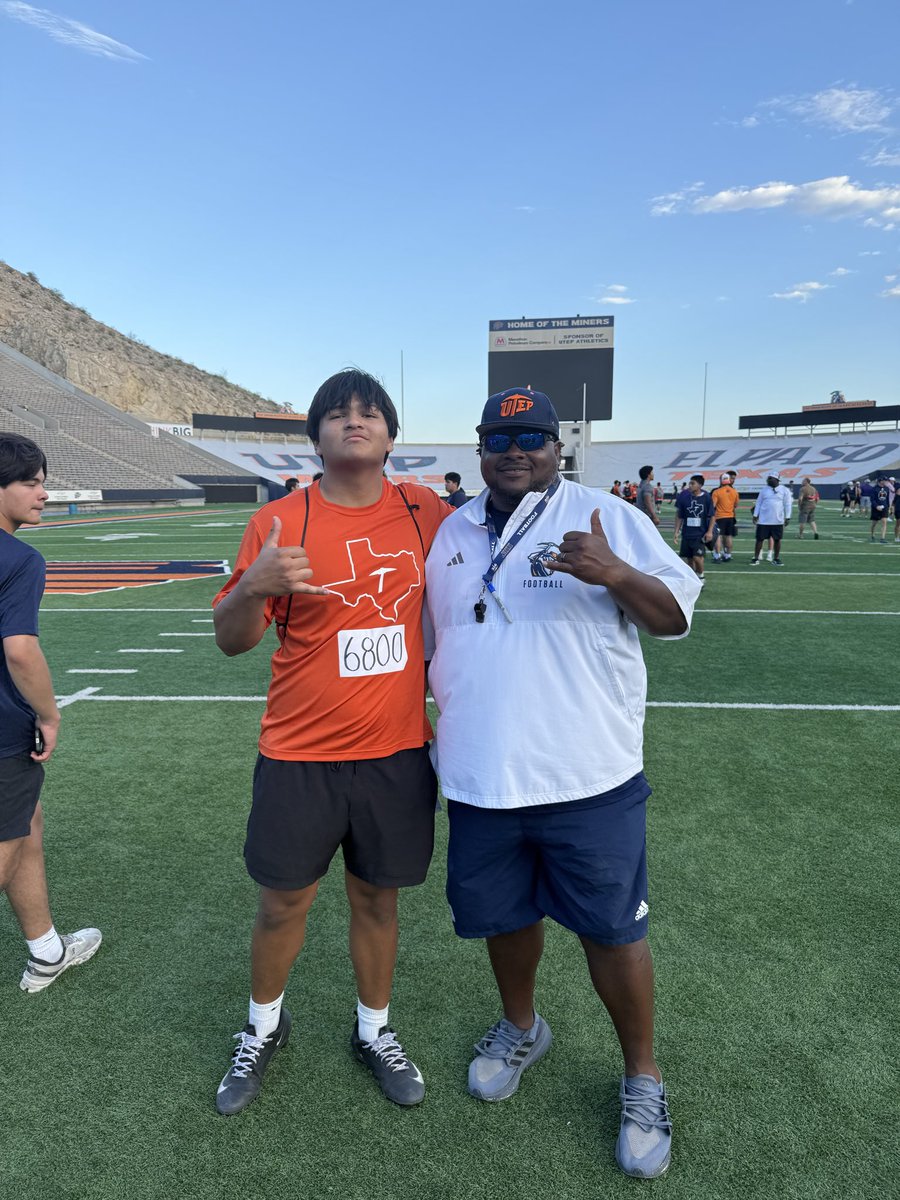 bjury10's tweet photo. Had a great time at the UTEP camp getting better with great energy all around ⛏️⛏️@CoachCraigNeece @UTEPCoachCJones @AndyTownsend72 @EHSCoachLopez  #FAETW https://t.co/xb6AFA42bD