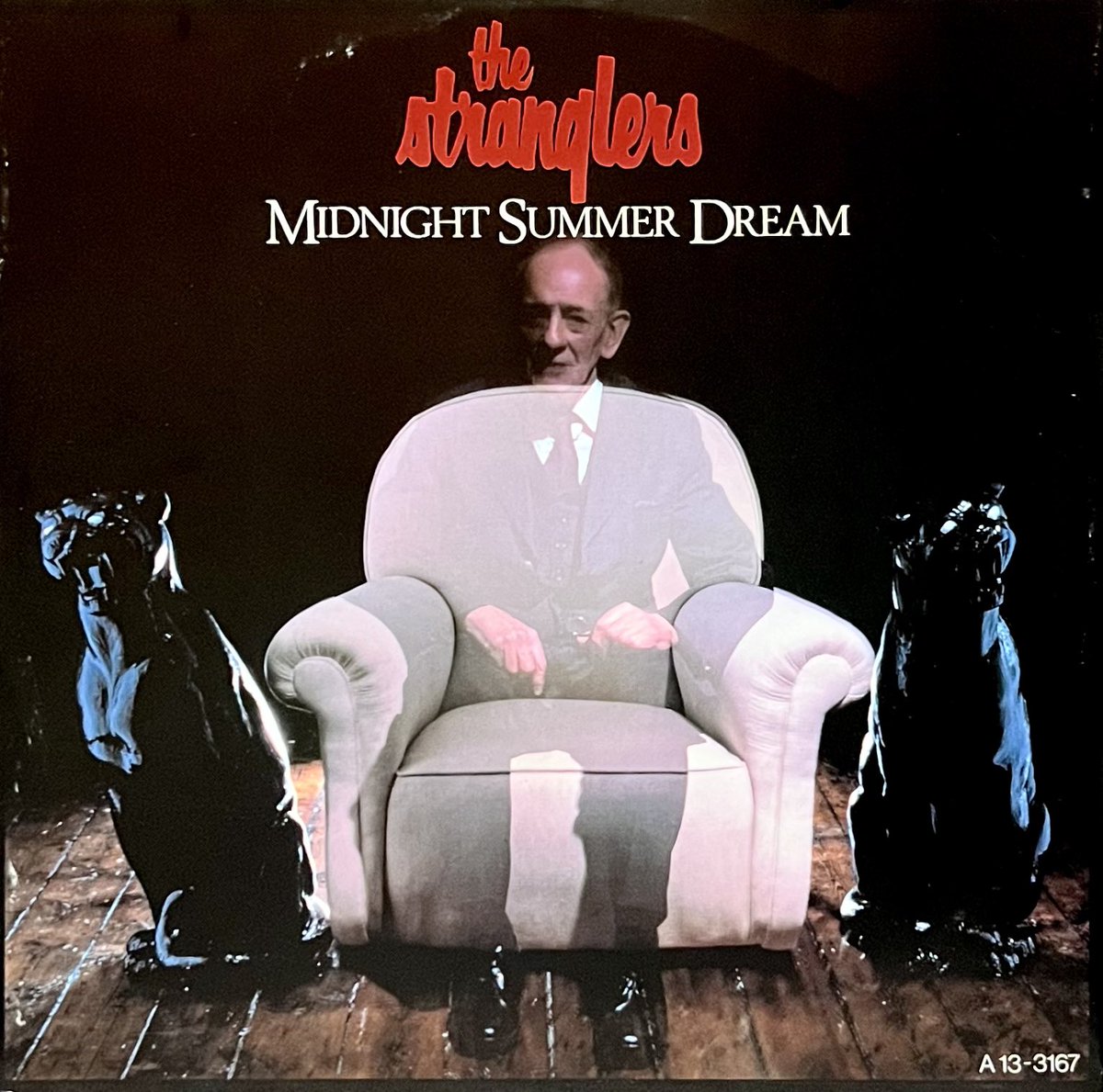 aftms's tweet photo. The Stranglers「Midnight Summer Dream」12"EP 83年UK盤。10分超版のタイトル曲は置いておいて、B面"Vladimir &amp; Olga"にリアタイで聴いた思い入れがあるので購入。今でも続いているらしいVladimirシリーズの第一弾で、シンセとHughの語りが主体の実験的な曲。つくづく謎なバンドで好き。 https://t.co/pWQ1zSe5NM