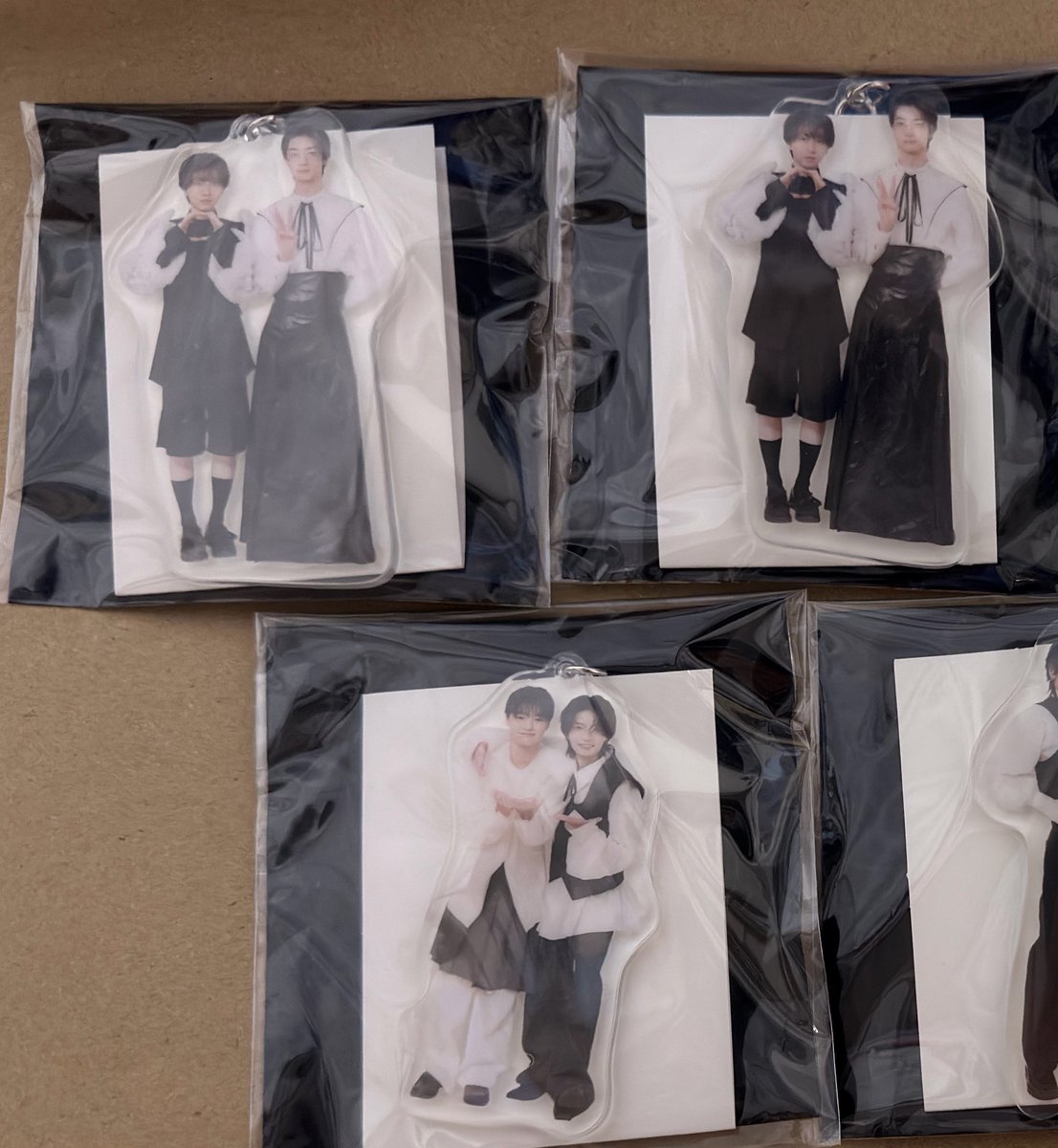 k__zoo's tweet photo. 原因は自分にある。げんじぶ 仮ノ現 アリツア
グッズ ランダム　ペアアクキー 交換

【譲】 長野吉澤💙💜2、大倉杢代💛💚

【求】 小泉桜木🤍🩷、小泉大倉🤍💛、小泉武藤🤍❤️

本日、Y東6/21幕張お手渡しのみです。 https://t.co/fyzLLdqTsG