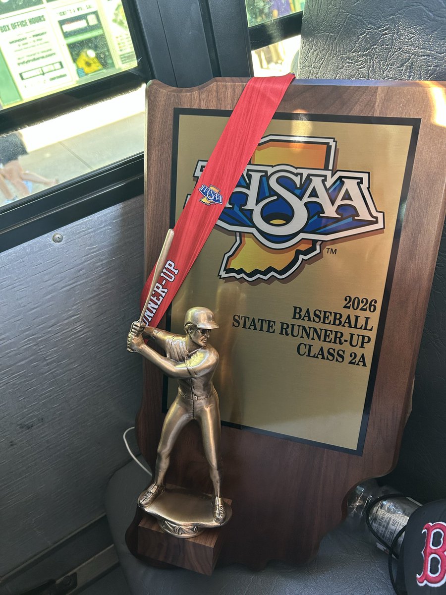 BhsBarstool_'s tweet photo. Heading back to B-Town Proud
Couldn’t be more proud of this team and to all the seniors, THANK YOU! 
But as always FMD. #Igotoschoolforfree!! https://t.co/qVAELmlgbn