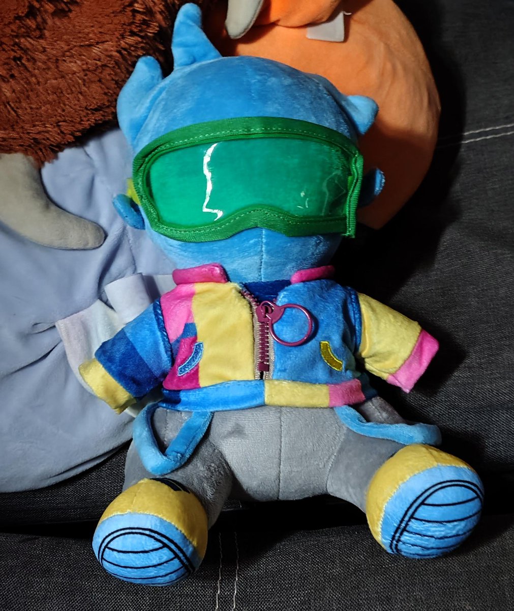 UnLimonMas's tweet photo. Ha llegado!! Ha llegado!! Justo en días de incapacidad llega como otra buena noticia.
@RetroFlama se ve de buena calidad ✨ https://t.co/VHviZ01ttC