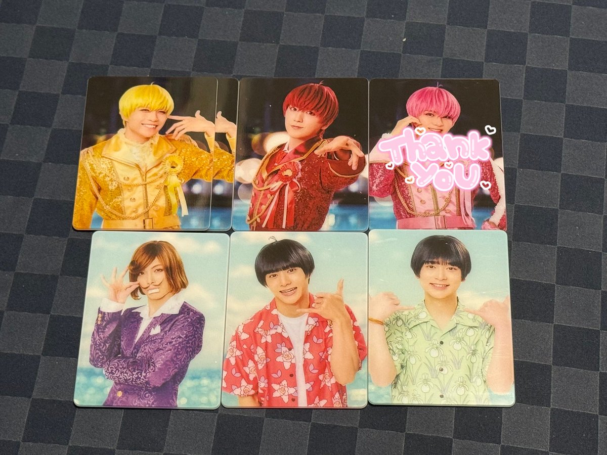 junpei_1997's tweet photo. 【松ステ 交換】

譲)入場特典:おそ松 チョロ松 十四松 イヤミ
　  購入者特典:おそ松 カラ松 十四松 トド松

求)入場特典:F6 一松
　  購入者特典:F6 一松

※本日(6/21)朝9:30頃からマチネ終演後まで会場付近におります。検索からでもお気軽にお声掛けください。 https://t.co/1ZxHI6xQD5