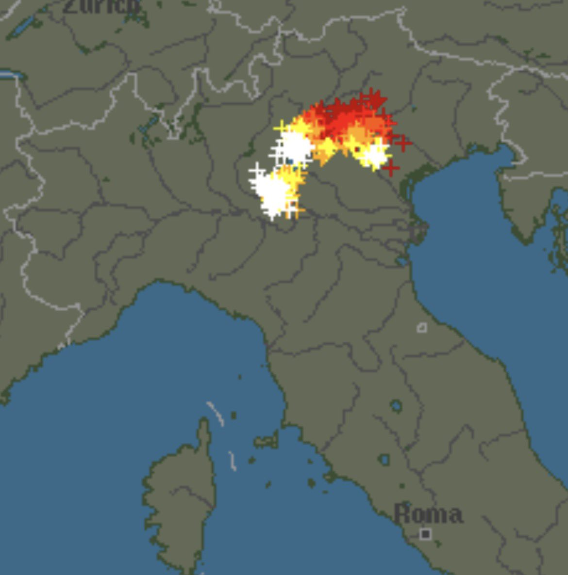 Emergenza24's tweet photo. ADESSO [21.06-01:30] #Italia 

IN CORSO E PREVISTE PRECIPITAZIONI #FULMINI

Dicci dove sei e la situazione anche se ok (ovviamente se sei nell'area indicata e adesso)

Segui il nostro account per aggiornamenti. https://t.co/DTnp2tGZsK
